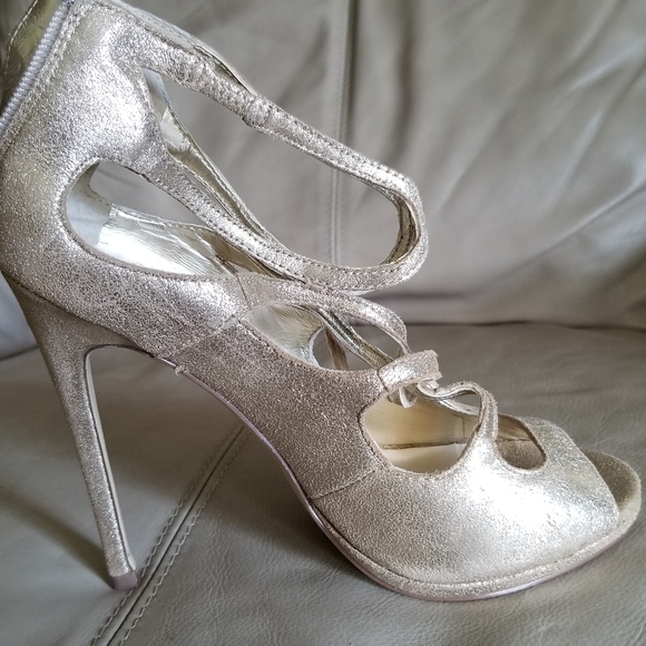 Leather heels - Picture 6 of 6